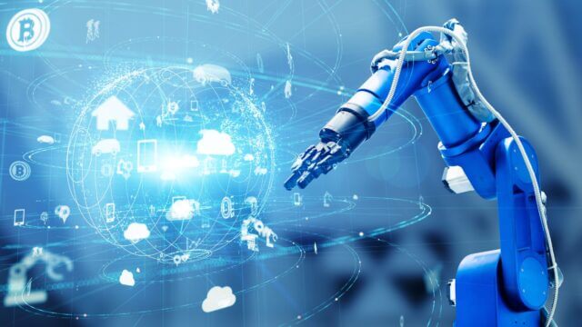 Da strumenti ad agenti intelligenti: ecco come automazione e AI cambiano il mondo delle macchine