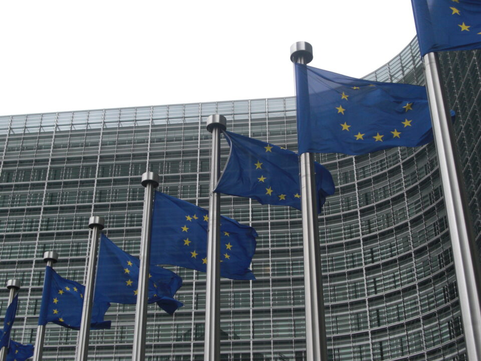 Leggi l'articolo Bilancio UE 2028-2034, la proposta 'monstre' della Commissione: budget di 2000 miliardi e 409 miliardi per competitività e difesa