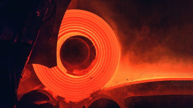 Danieli Automation usa l’Industrial AI per migliorare efficienza, qualità e competenze nell’industria dell’acciaio