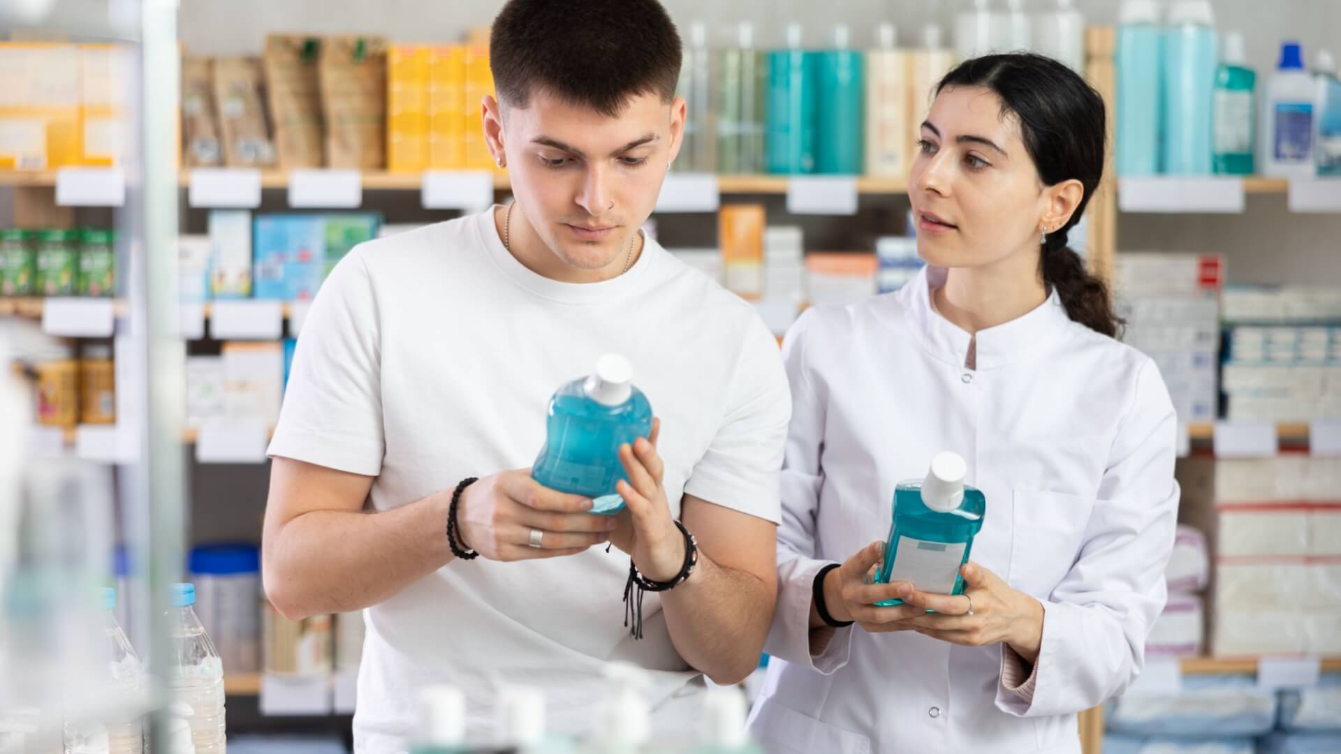 Farmacia Pharma Shutterstock_2610666333