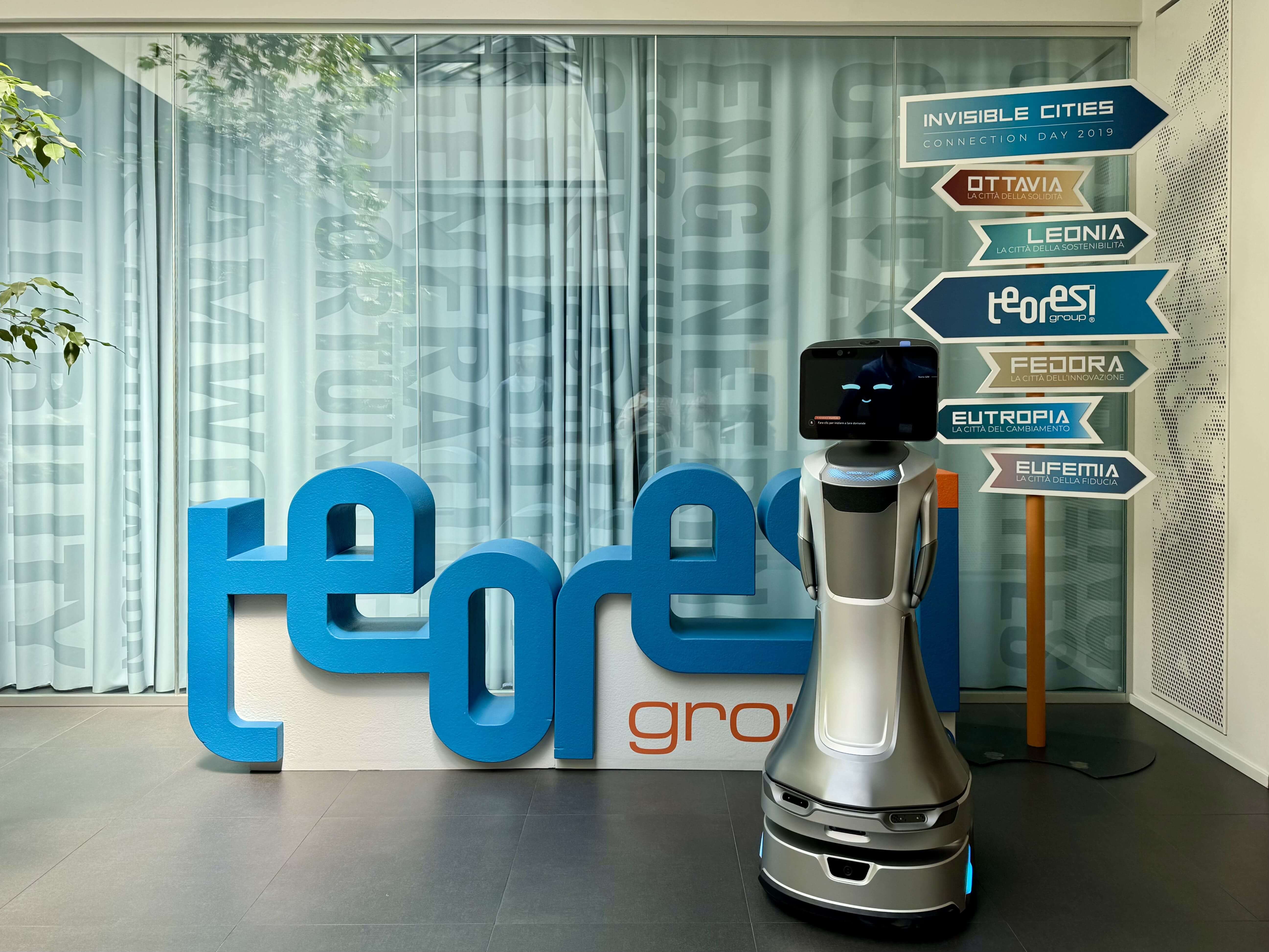 Robot-assistente TEO
