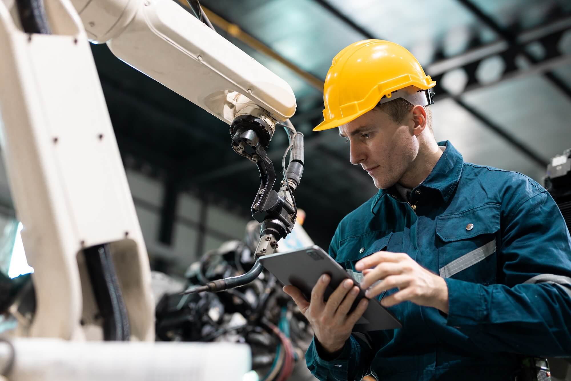 Robotica polifunzionale: un solo robot per sostituire intere linee di produzione