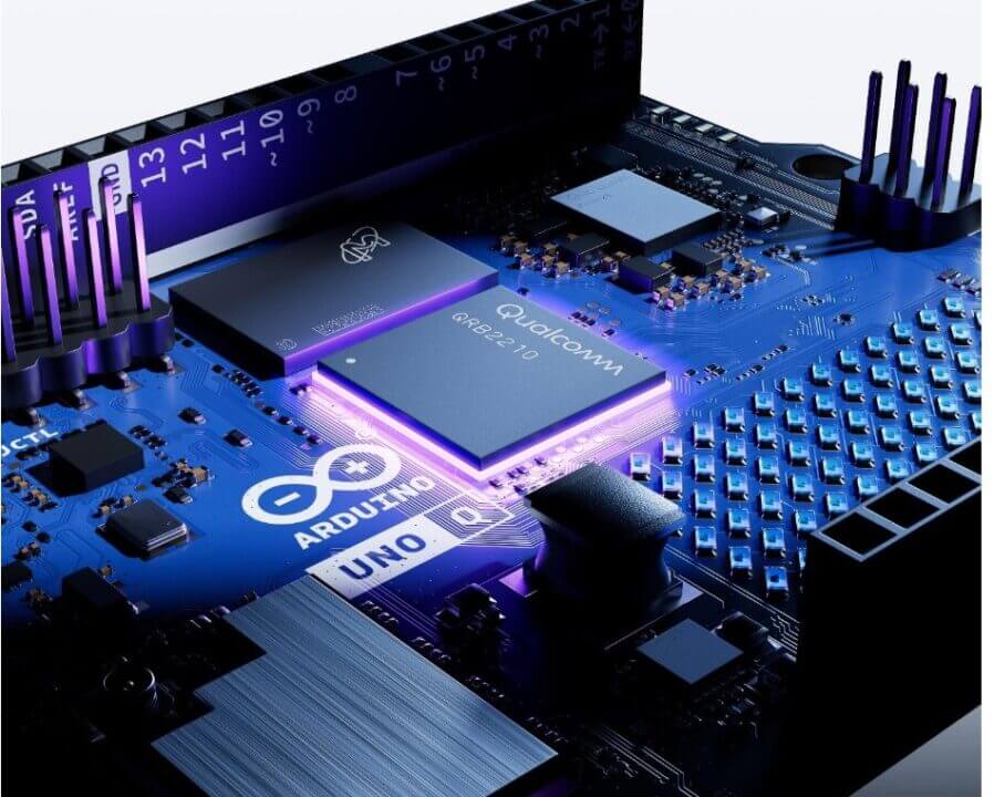 ArduinoUnoQ