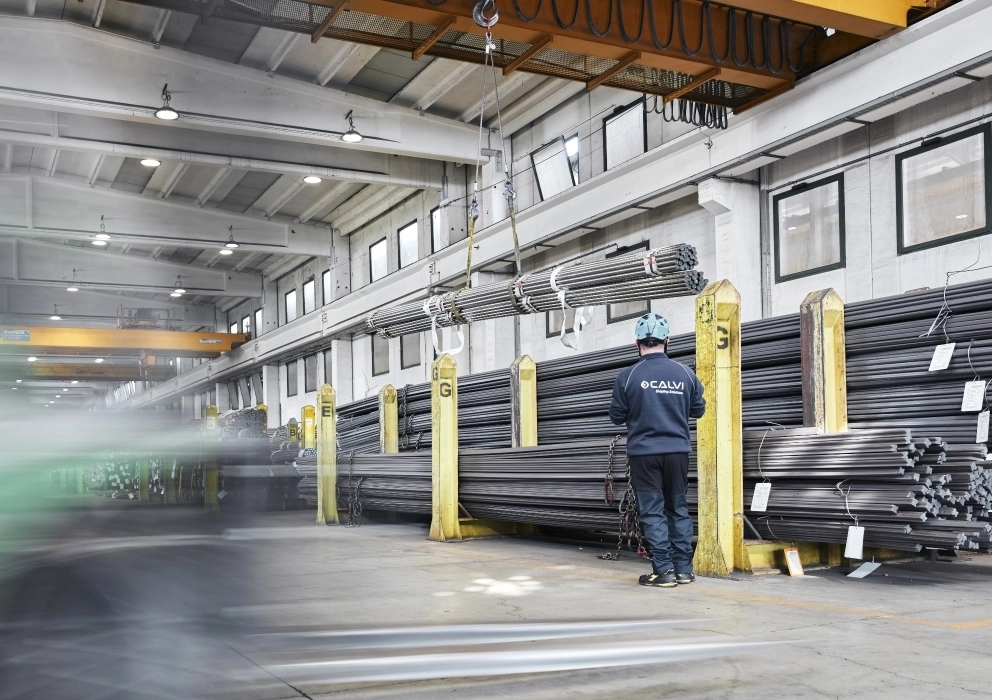 L’acciaio intelligente di Calvi: ecco come l’AI ottimizza la produzione partendo dai dati