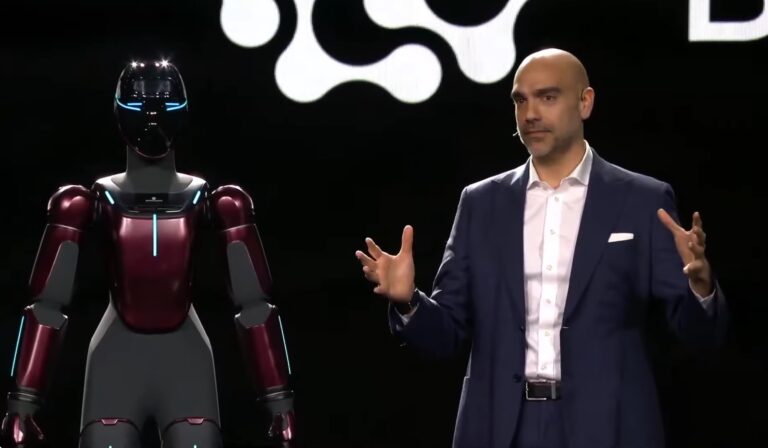 Debutta a Las Vegas Gene.01, l'umanoide italiano che punta a logistica e manifatturiero