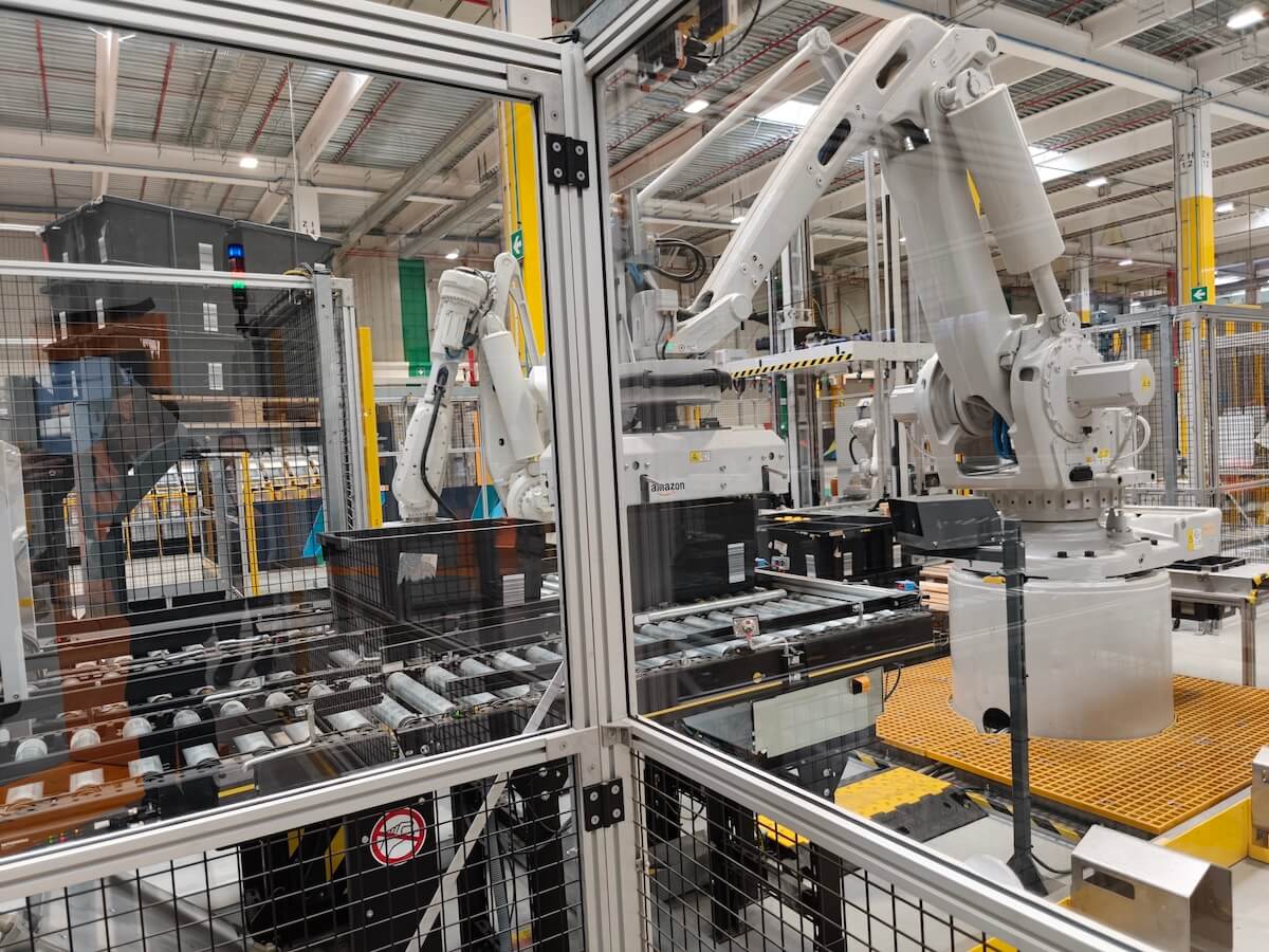 Pallet Amazon Operations Innovation Lab