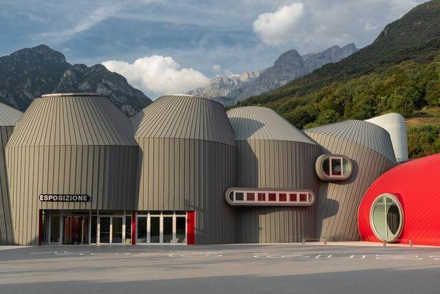 Moto Guzzi nuovo stabilimento