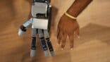 atlas-hand-gr3-comparison-16×9-1
